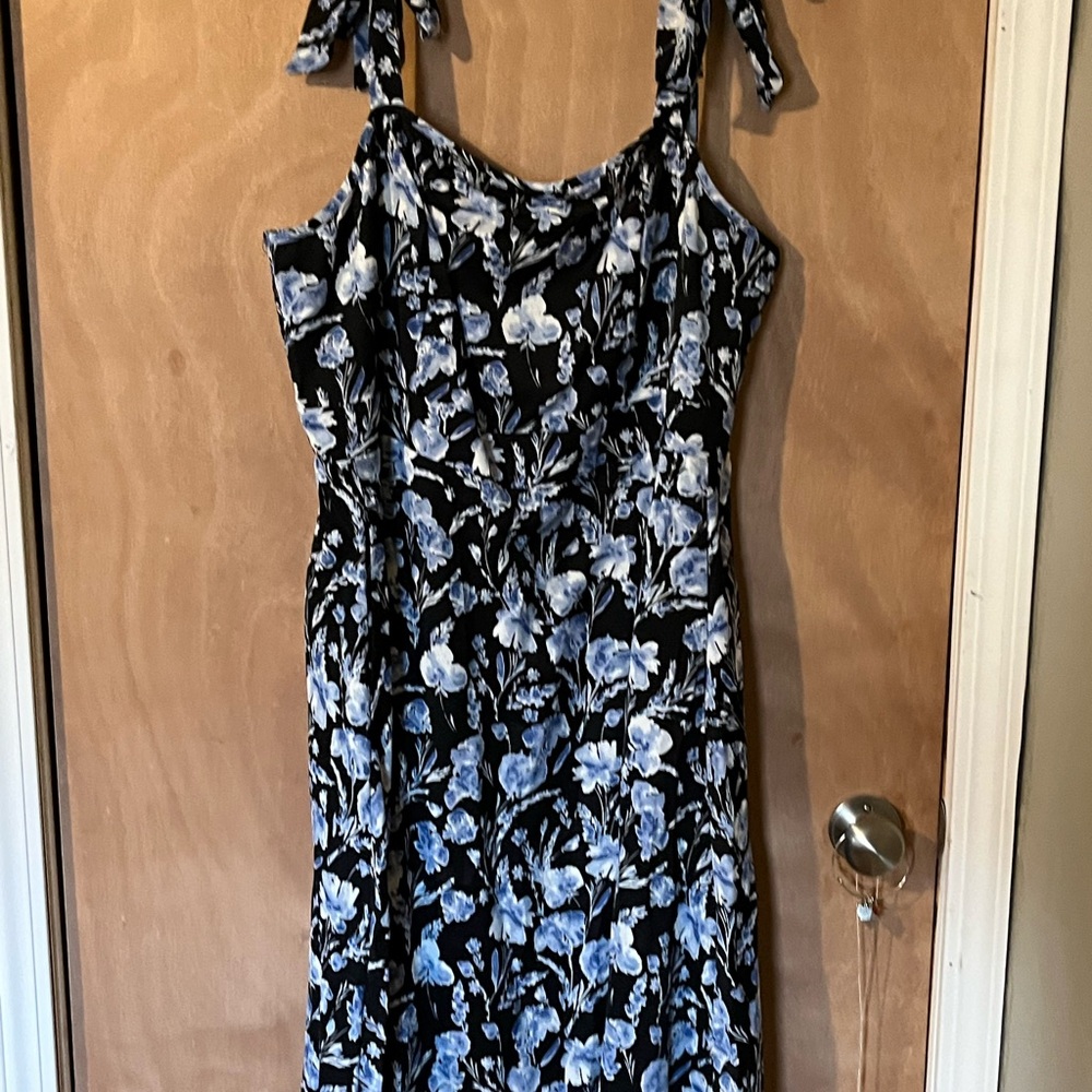 Floral Tie-Strap Dress